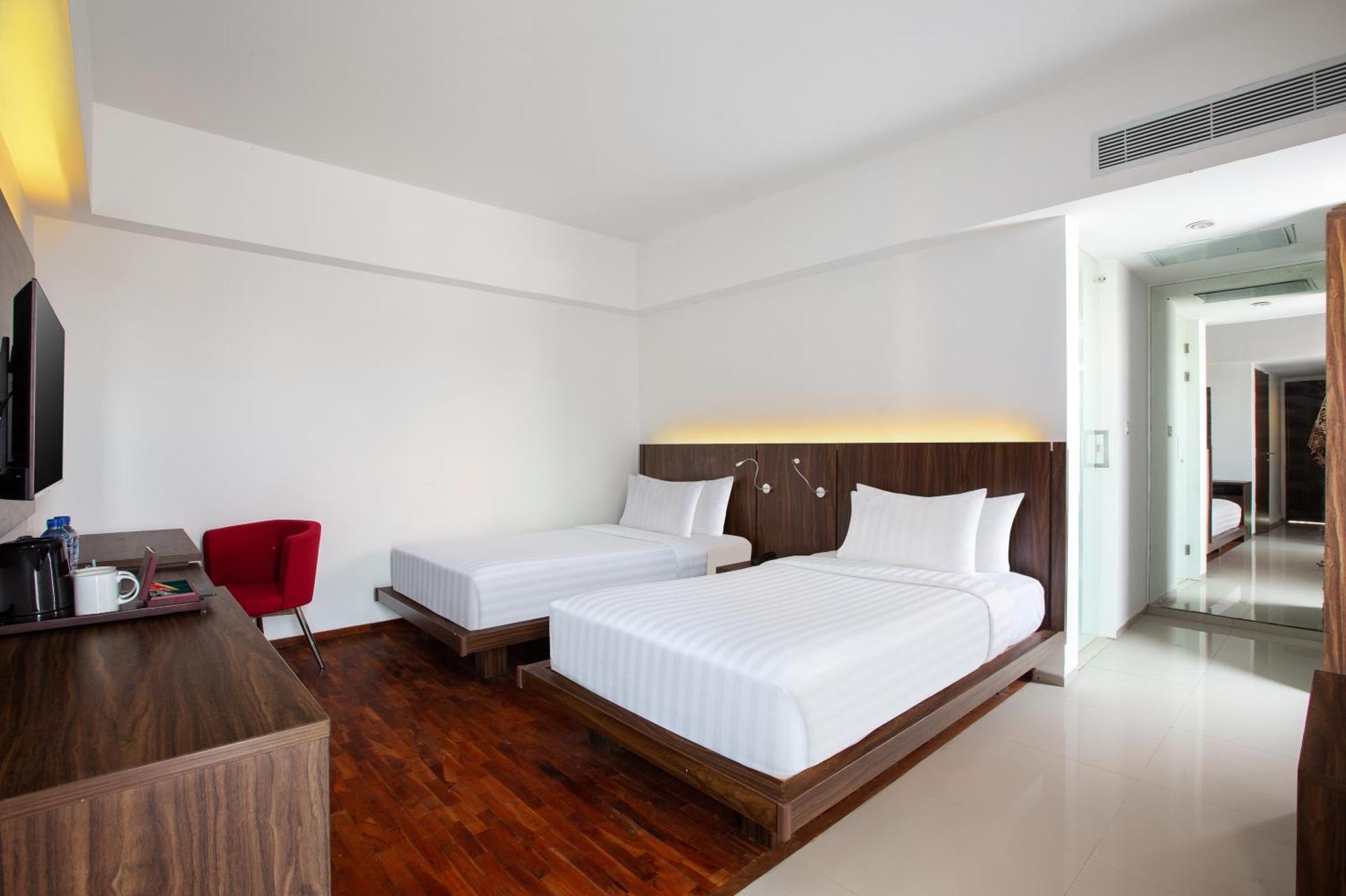 The Bene Hotel Кута Экстерьер фото